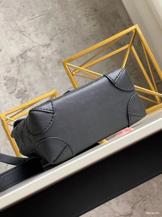 VUITTON XS STEAMER LOUIS 0322